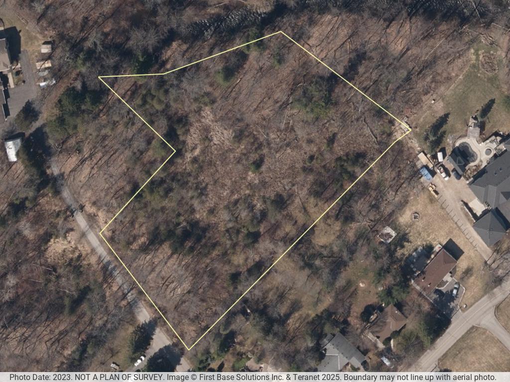 Hamilton 2025 11 11 12p | property photo | ontario tax sales