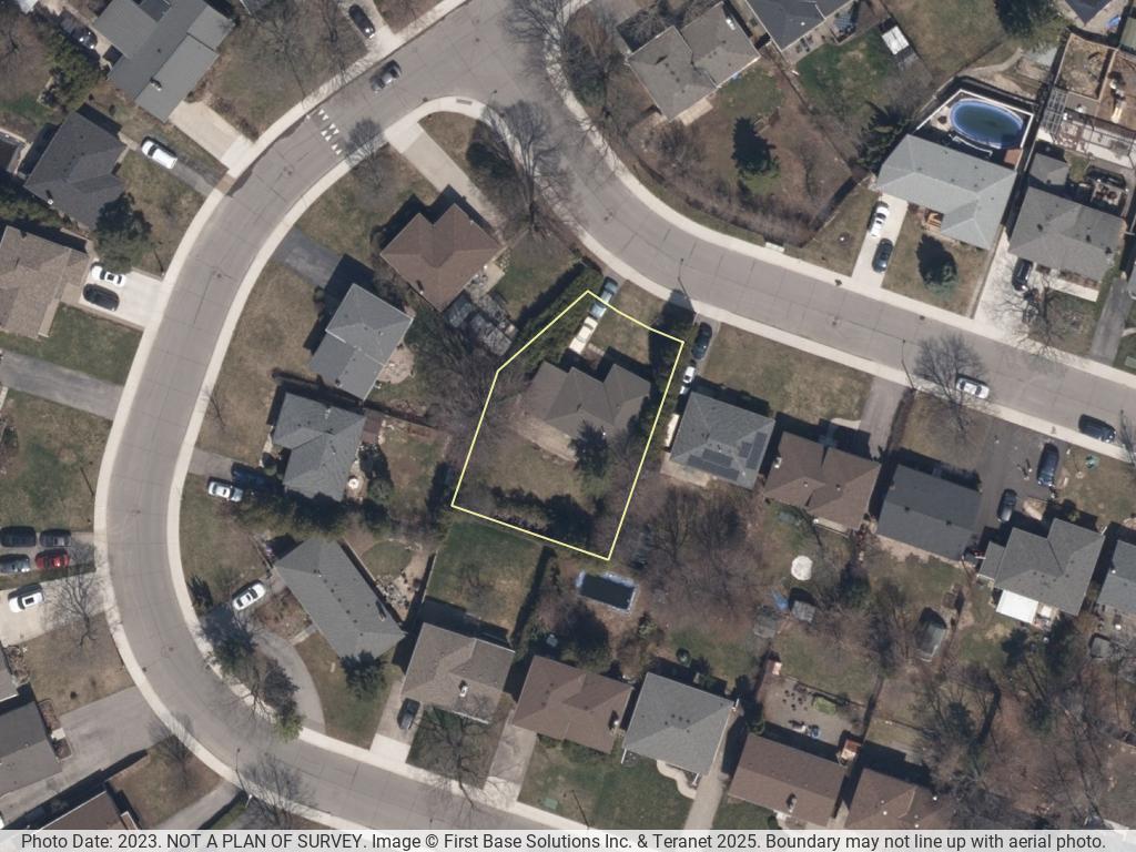 Hamilton 2025 11 11 19p | property photo | ontario tax sales